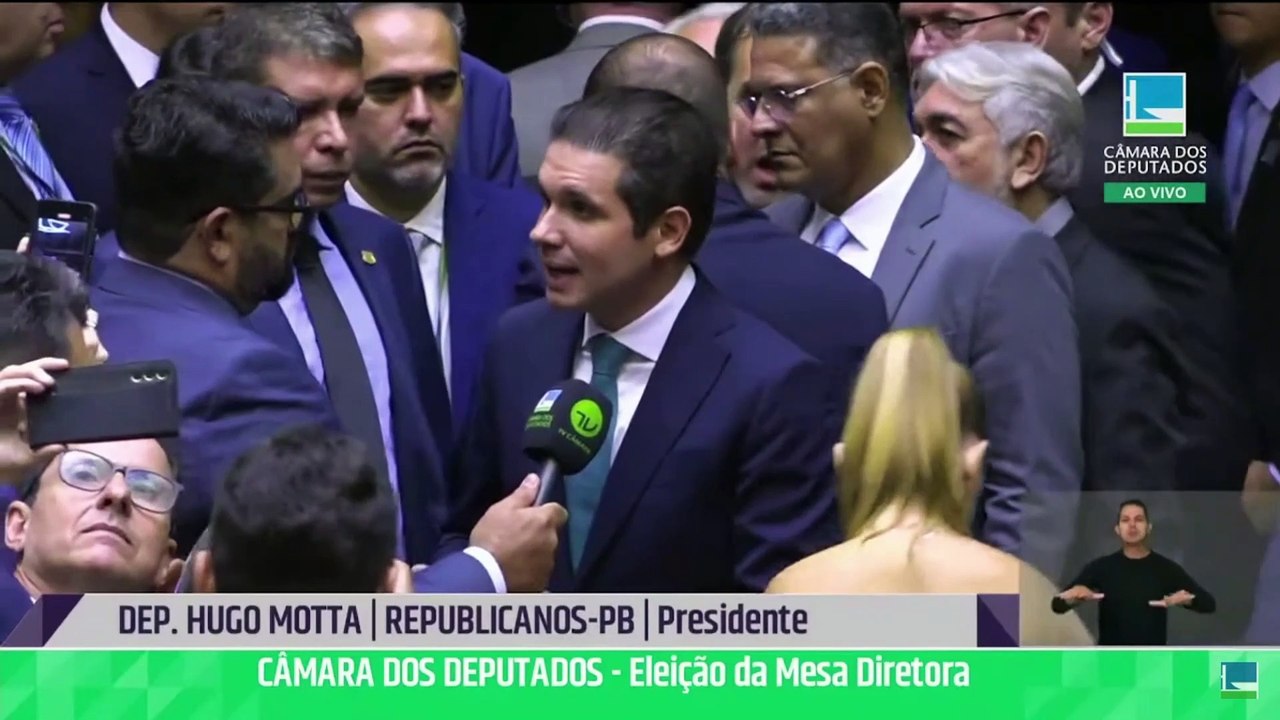 Paraibano Hugo Motta é eleito presidente da Câmara dos Deputados e o mais jovem a assumir a cadeira