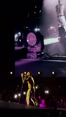 Momen Saat Maroon 5 Membawakan Lagu Memories Di Jakarta International Stadium