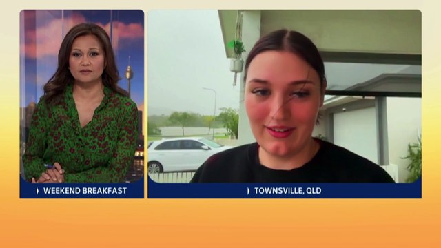 Townsville residents prepare to evacuate the flood zone impacting far north Queensland