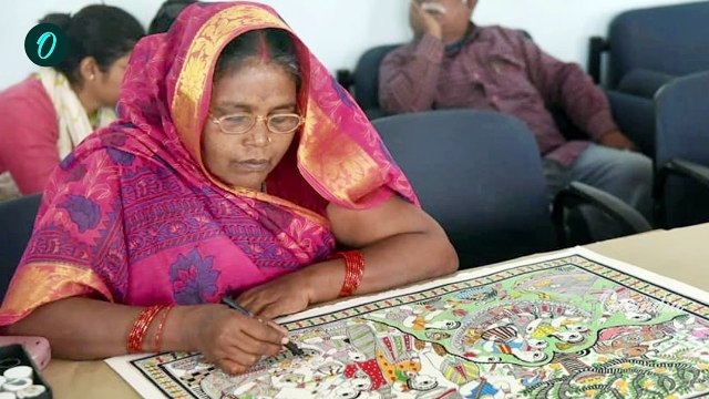 Union Budget 2025: Nirmala Sitharaman की बिहारी साड़ी वायरल, बर्तन मांजने वाली महिला ने दिया था गिफ्ट