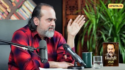 महँगी शादियों पर मर मिटा भारत || आचार्य प्रशांत (2024)