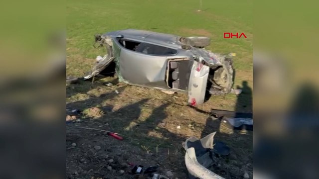 Diyarbakır’da kontrolden çıkan otomobil tarlaya yuvarlandı