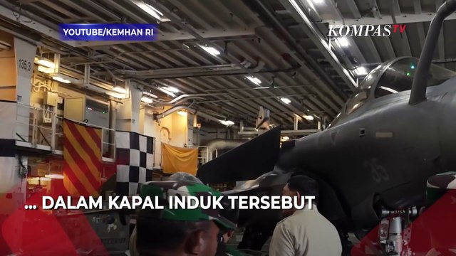 Momen Menhan Sjafrie Lihat Isi Dalam Kapal Induk Prancis Charles De Gaulle di Lombok