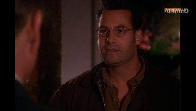 Mysterious Ways : Les Chemins de l'Étrange - Saison 2 - Épisode 19 - La Guérison en Spectacle (Français VF)