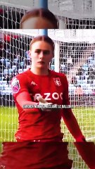 Comment un gardien réclame le ballon #sport #football