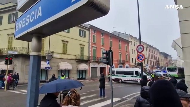 Cremona, 15enne muore investita da un bus mentre andava a scuola