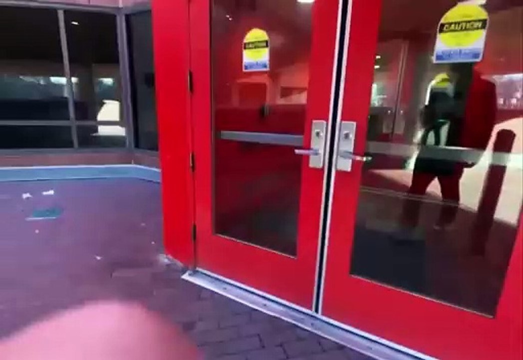 Amerikada Universitetlariga Qanday Qilib Topshirish Mumkin || Amerika Universitetlari Haqida 1-qism Amerikada Universitetga Qanday Topshirish Mumkin? To‘liq Qo‘llanma! Amerika Universitetlariga Qabul: Nimalarga E’tibor Berish Kerak? Amerikada O‘qish: Univ