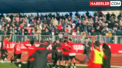 Bartınspor-Sinopspor maçında olaylar çıktı, polis araya girdi