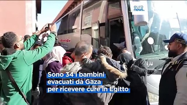 Striscia di Gaza, evacuati primi pazienti dal valico di Rafah per ricevere cure in Egitto
