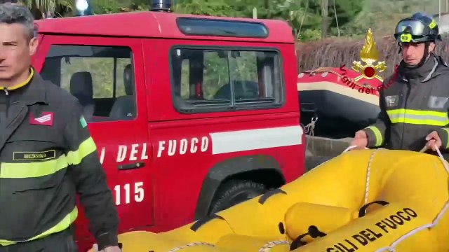 Maltempo sulla zona tirrenica di Messina: tre persone soccorse in gommone a Ortoliuzzo