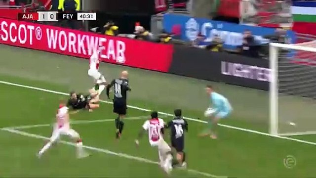 Ajax win De Klassieker with dramatic 94th-minute winner