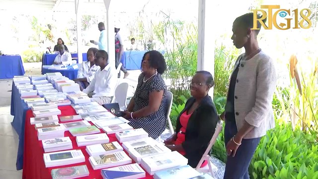 Rektora UEH òganize final 1è edisyon konkou tradiksyon ak entèpretasyon chan patriyotik ayisyen