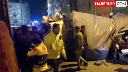 Freni Boşalan Kamyonun Dehşet Saçtığı Kaza: Ölü ve Yaralılar Var