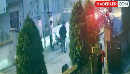 Jandarma, Kızların Yanından Geçerken Ateş Açan Magandayı Yakaladı