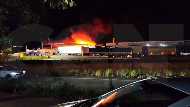 Impressionante: Vídeos mostram incêndio em restaurante e posto de combustíveis na BR-163