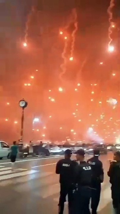 "🔥 Fireflies Sparkling in the Night 🔥 - Magical Glowing Moments - Relaxing Firefly Sounds - Nature's Light Show - Soothing Night Video"