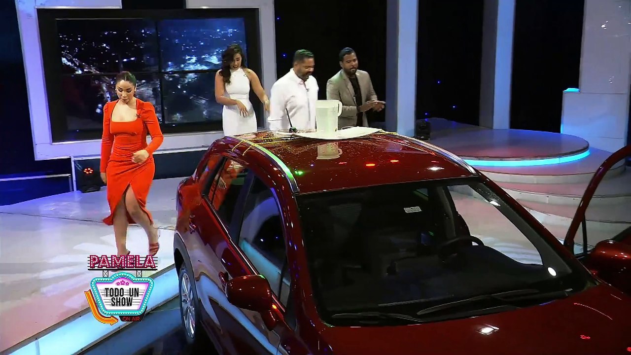 ¡Viral! La More, Oscar Carrasquillo y Nelfa Núñez en Pamela todo un Show