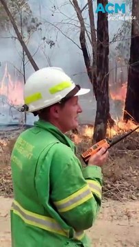 Victoria bushfires: 'leave immediately' order as properties feared destroyed