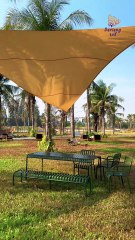 មិនឆ្ងាយពីទីប្រជុំជនប៉ុន្មា