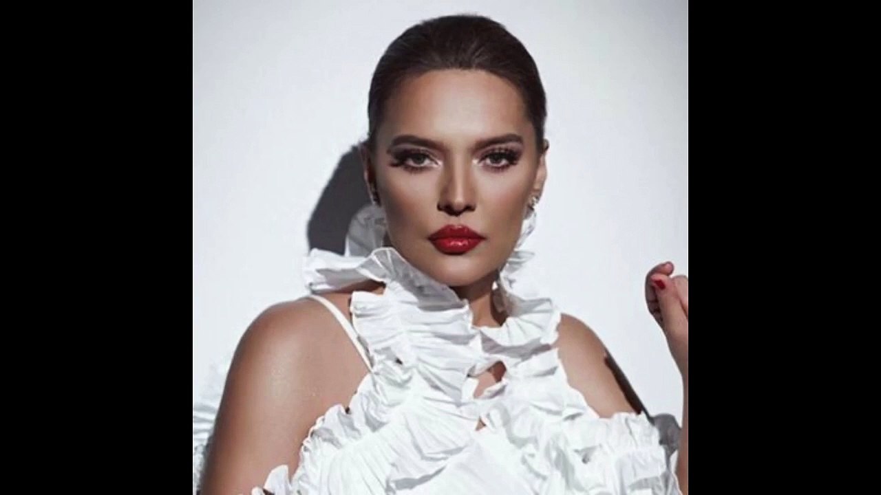 Demet Akalın - Evli Mutlu Çocuklu