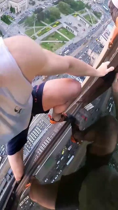 Compilation de 3 ans d’escalade sur des gratte-ciels !