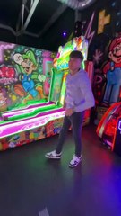 Lads join forces to pull off a flawless arcade basketball trick shot