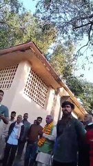 Watch Video: दरोगा जी नींद टूटी तो डीजे वाले को घसीटकर भेज दिया जेल