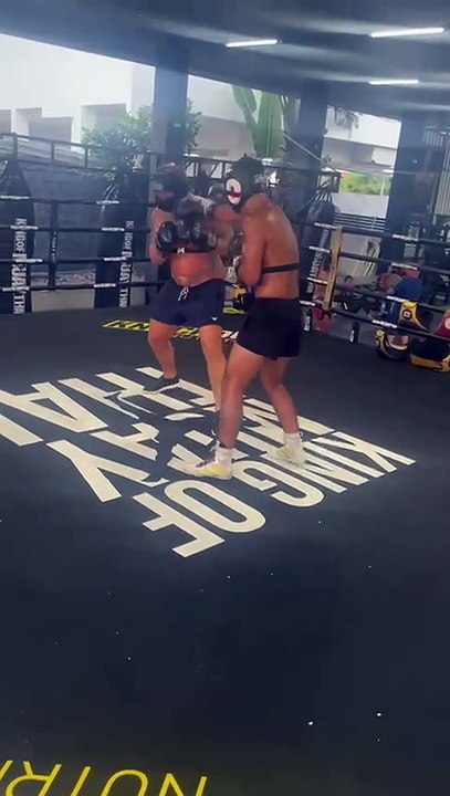 Sheffield Boxing Trainer Adam Etches