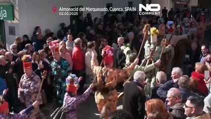 Tradição medieval: diabos invadem as ruas de localidade espanhola