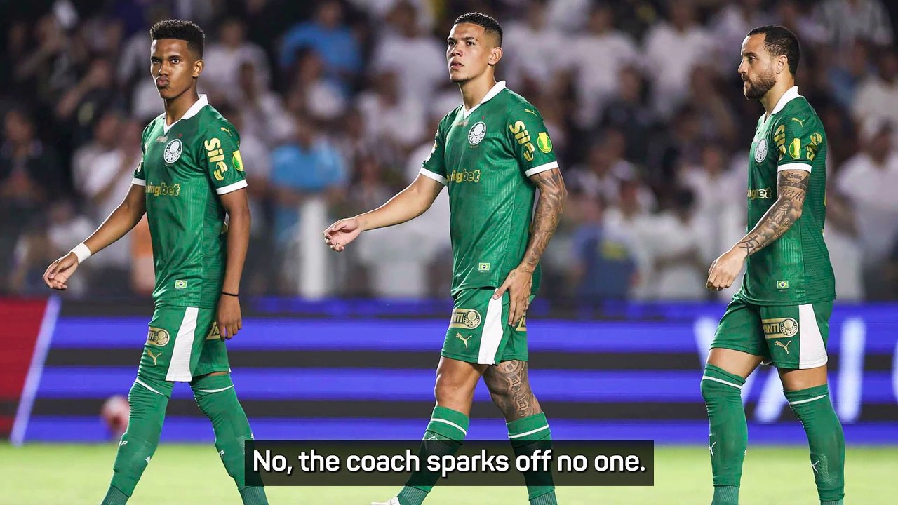Palmeiras coach hits back at reporters over criticism of Estevao