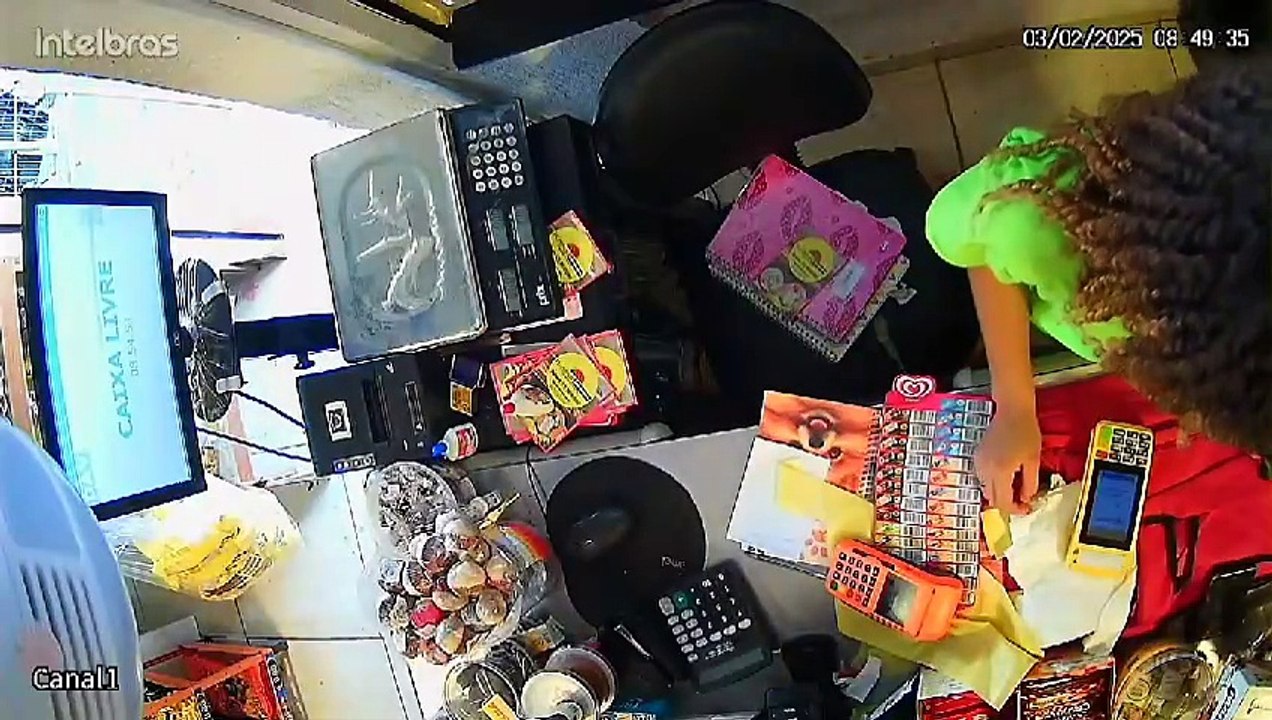 Estabelecimento comercial é assaltado em bairro nobre de Salvador