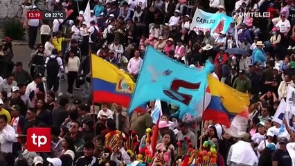 ​Vehículo vuelca en Santa Cruz; la conductora es atendida de emergencia