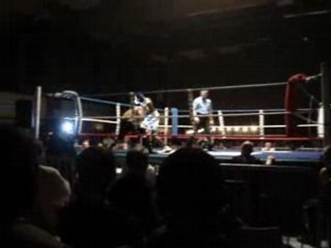 Yvan Mendy VS El Maky Boxe pont sainte maxcence 1 BCOP