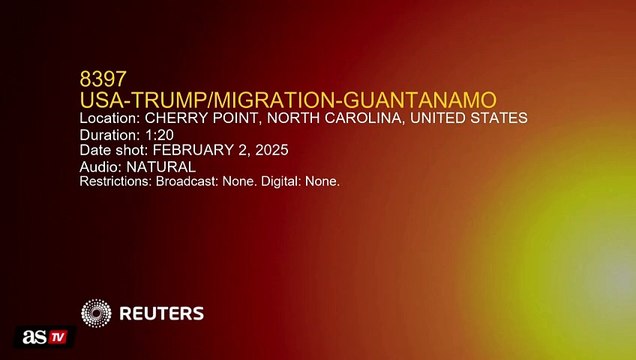 U.S. Marines fly to Guantanamo Bay to reinforce migrant removals