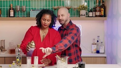 Love Potion #10 Is The Color-Changing Cocktail Straight Out Of A Rom-Com