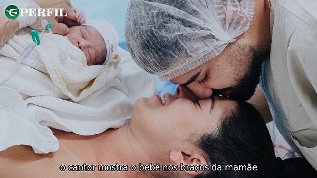 Dilsinho anuncia nascimento do segundo filho enquanto especialista comenta traumas de Bruna Marquezine e Virginia Fonseca, e Preta Gil celebra aniversário da irmã.
