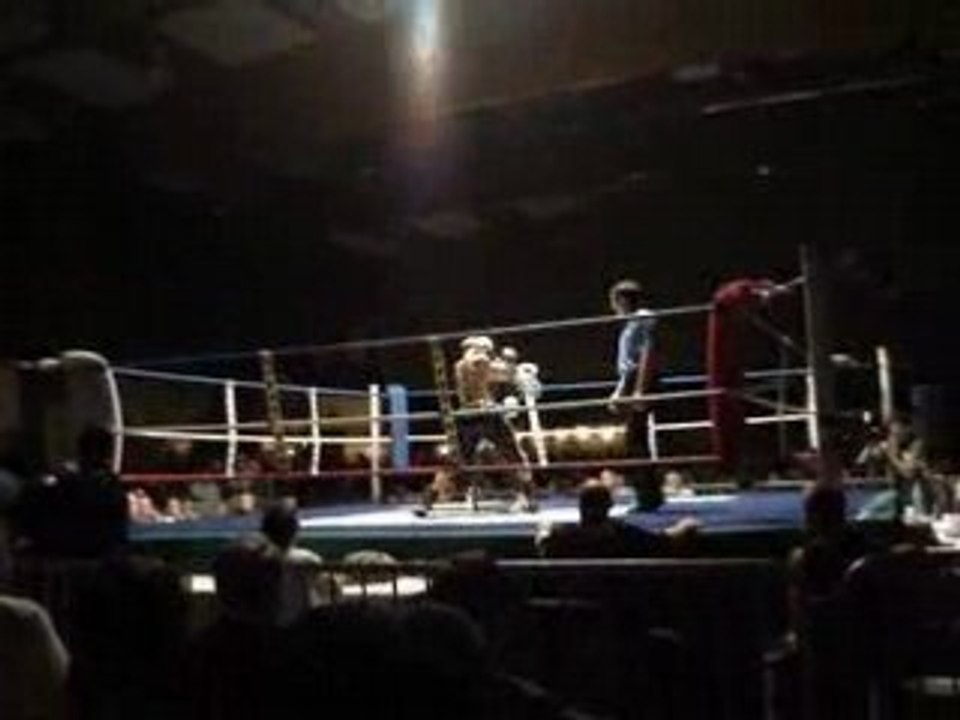 Yvan Mendy VS El Maky Boxe pont sainte maxcence 2 BCOP