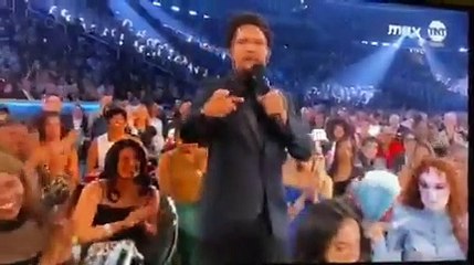 Shakira: comediante faz piada xenofóbica com a cantora e seu país