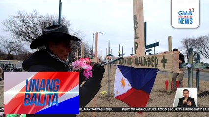 Pinoy na kabilang sa mga nasawi sa banggan ng eroplano at helicopter sa U.S., kabilang sa mga inalala sa isang makeshift memorial | Unang Balita