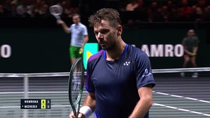 Rotterdam - Mal embarqué, Medvedev renverse finalement Wawrinka