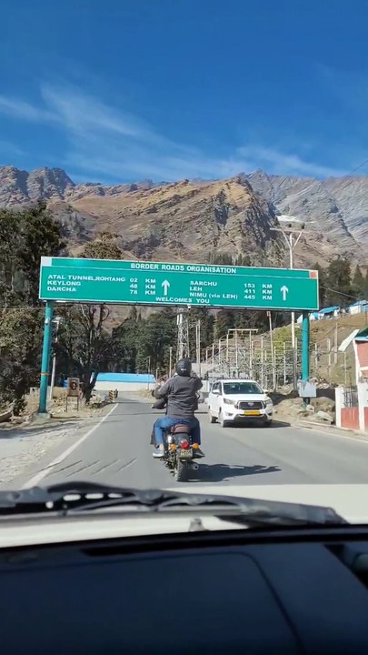 MANALI HIMACHAL PRADESH (INDIA)