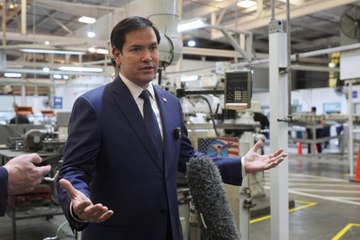 Rubio se refiere a 'preocupaciones' sobre el Canal en su llegada a El Salvador