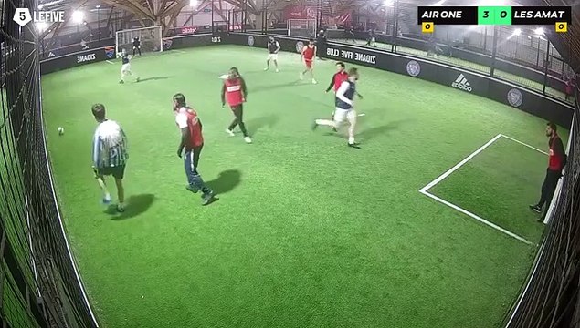 Air One Fc - Les Amateurs 03/02 à 21:06 - Football Terrain ZFC (LeFive P18)