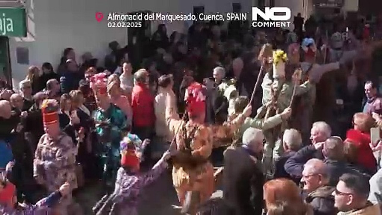 Mittelalterliche Tradition: Teufel auf den Straßen eines spanischen Dorfes