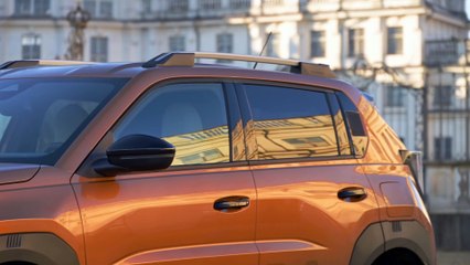 Fiat Grande Panda La Prima Design Preview in Luna Bronze