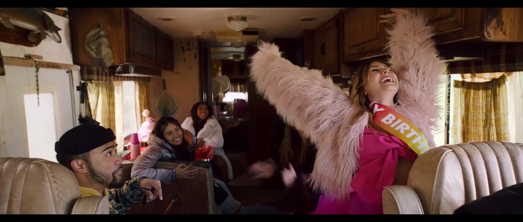 Don't Turn Out the Lights Trailer DF