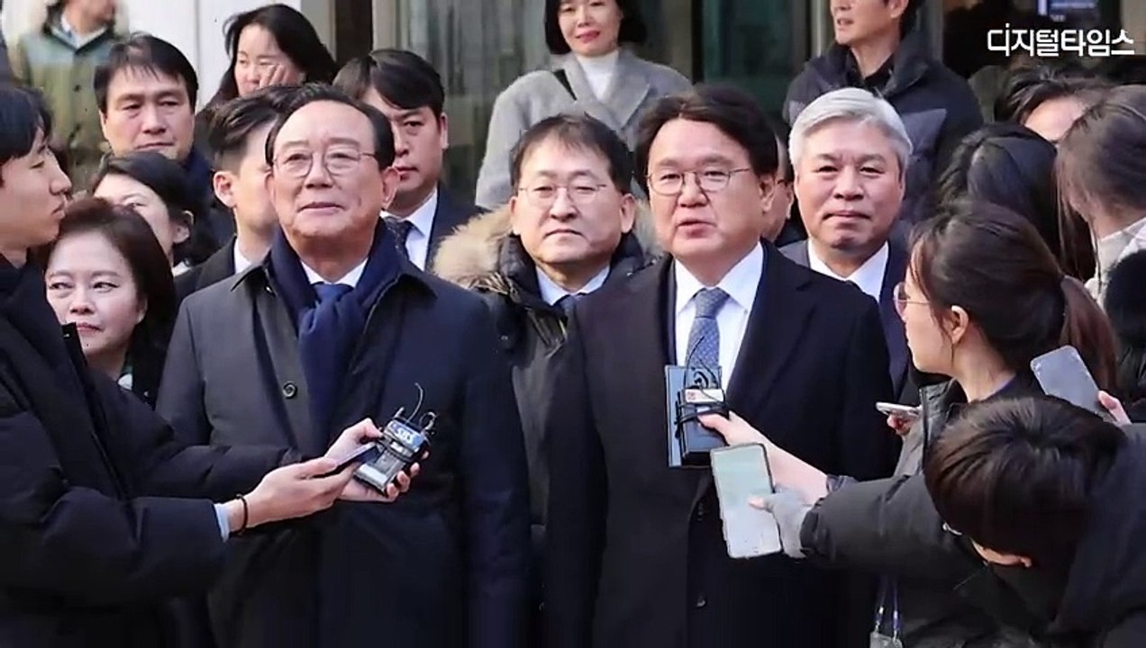 '울산시장 선거 의혹' 황운하·송철호 2심 무죄…1심 뒤집혀