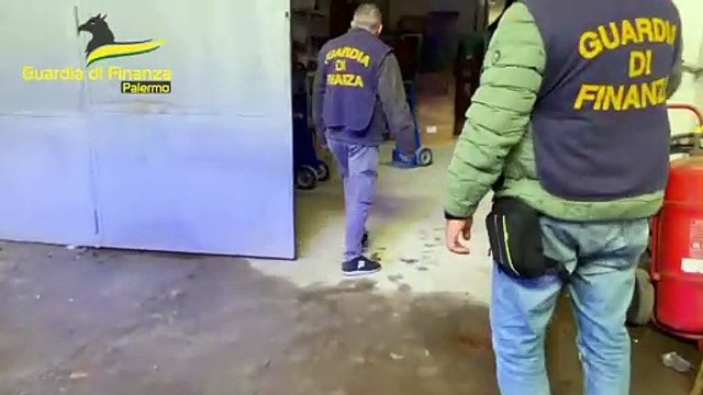 Palermo, sequestrati 3 milioni di articoli contraffatti