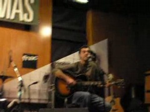 Gérald De Palmas Jen reve encore (showcase Lyon)