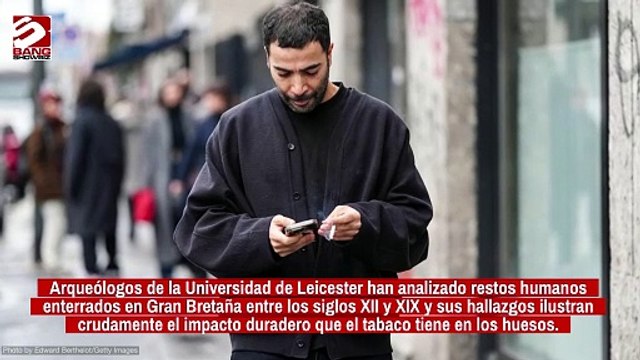 Los fumadores tienen restos de tabaco en los huesos cientos de años después de morir